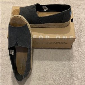 TOMS “Open Toe Platform Alpargata” Shoes